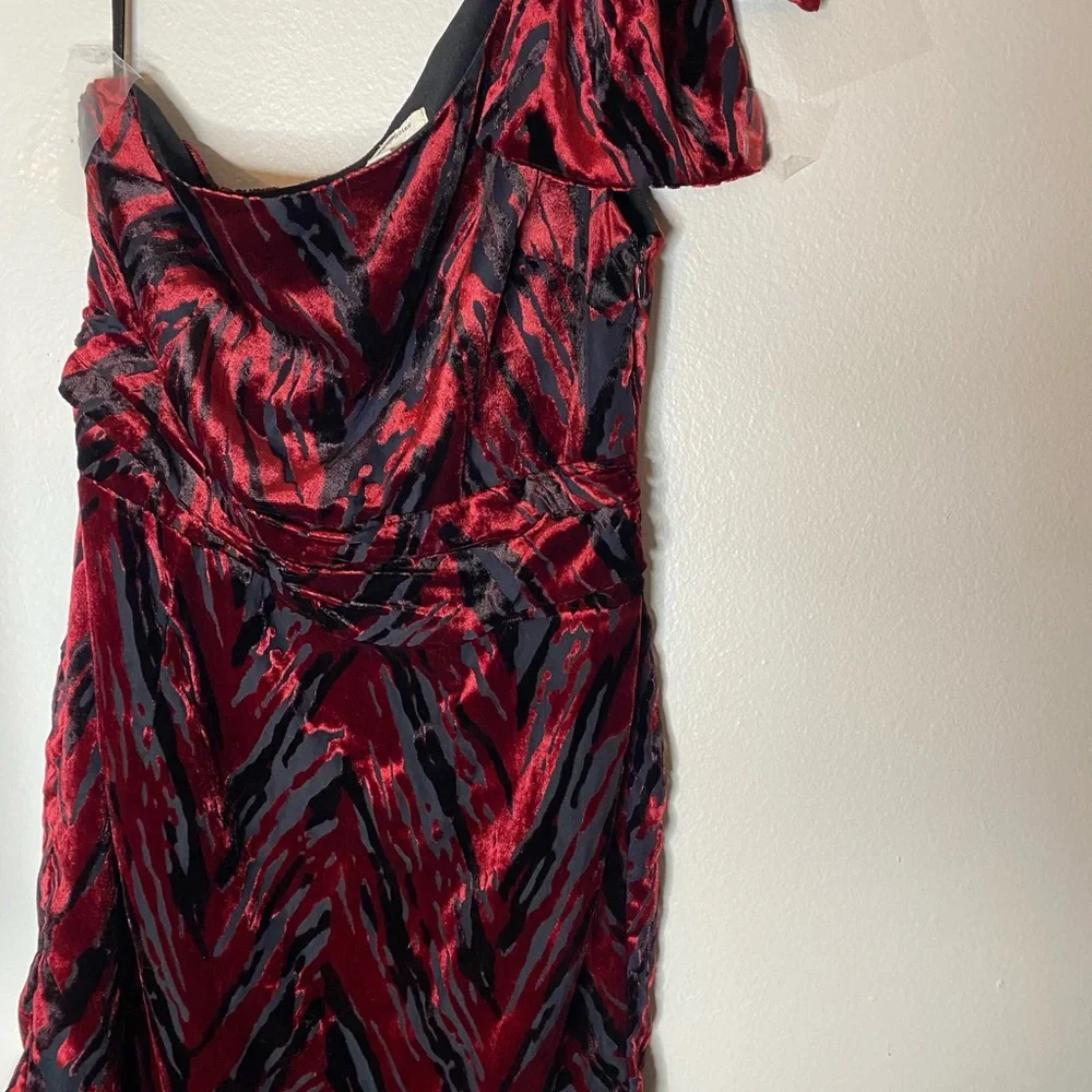 Small Urban Outfitter SILENCE + NOISE velvet dress Sz small - Picture 4 of 8